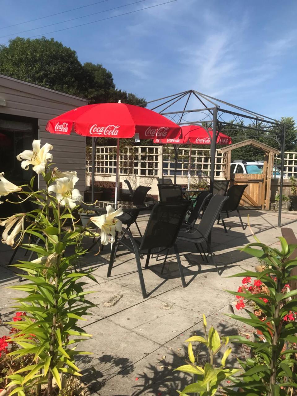 Dinton The Penruddocke Arms Bed & Breakfast エクステリア 写真