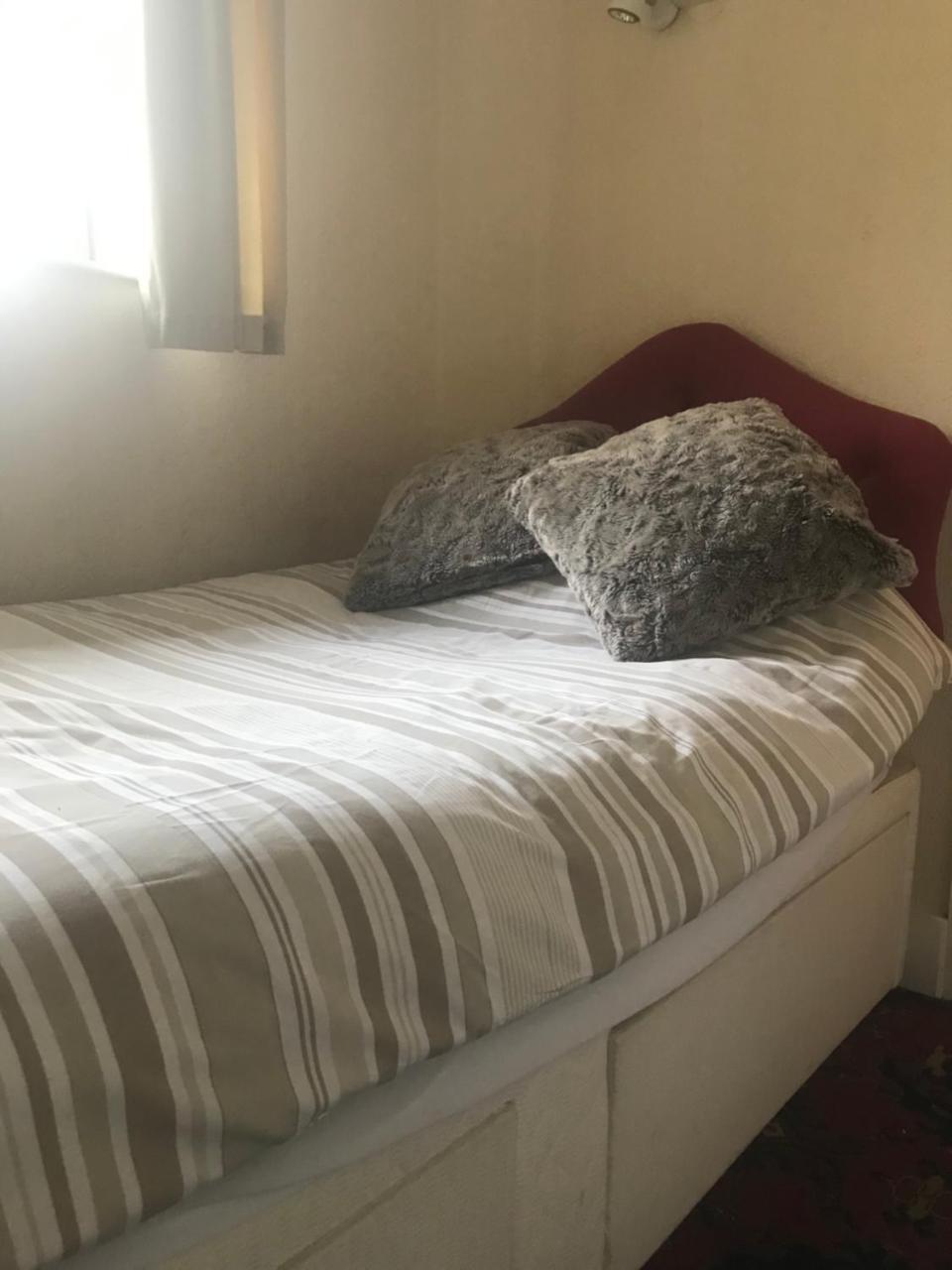 Dinton The Penruddocke Arms Bed & Breakfast エクステリア 写真